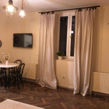 Aftar Inn Брашов Экстерьер фото